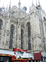 Consegnata gru semovente Galizia alla Veneranda fabbrica del Duomo di Milano
